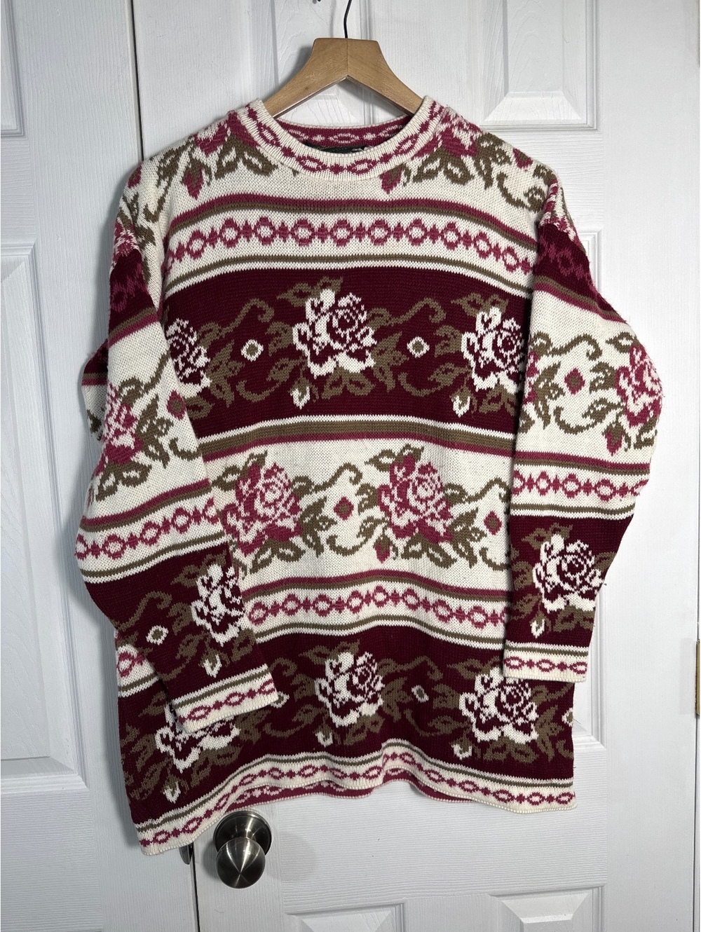 Dana Scott Fall Collection Large Floral Pattern Acrylic Sweater